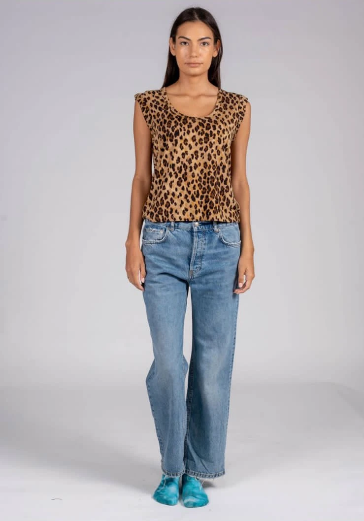 Manga Remangada Cuello U Leopardo